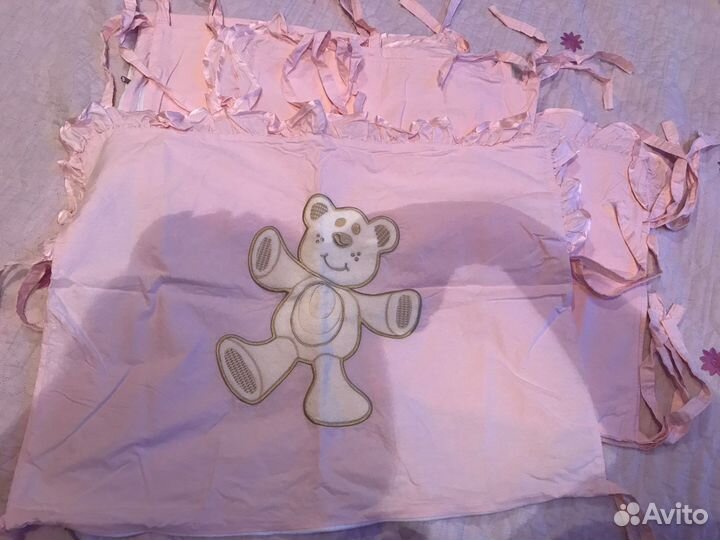 Бортики в детскую кроватку