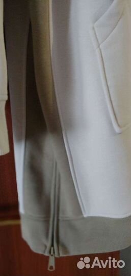 Худи оверсайз бренда H&M