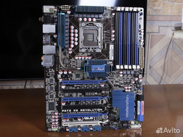 Asus P6T6 WS Revolution / 1366 Socket