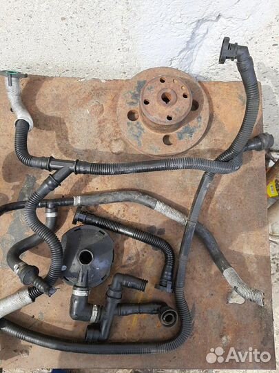 Воздушный коллектор в сборе ауди 2.8ALG