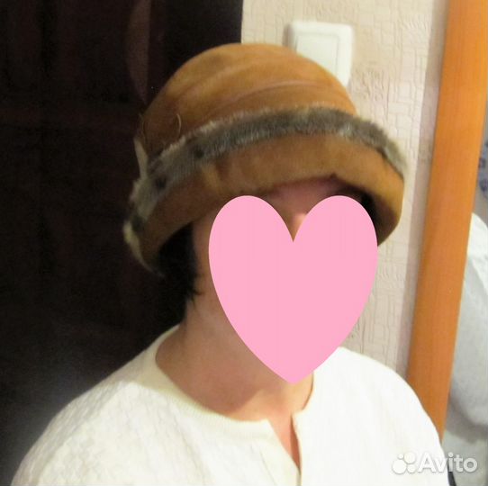 Шляпа женская. Замша и нерпа