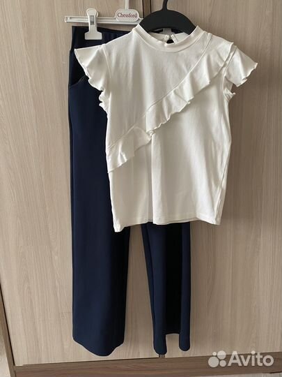 Брюки и блузка 146