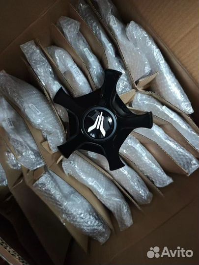 Лиьые диски на Voyah Free R20