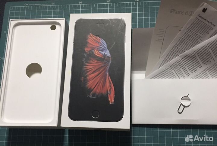 Коробки от техники iphon и iPad