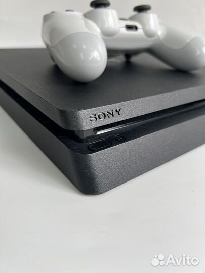 Sony PS4 slim 1tb без дисковода