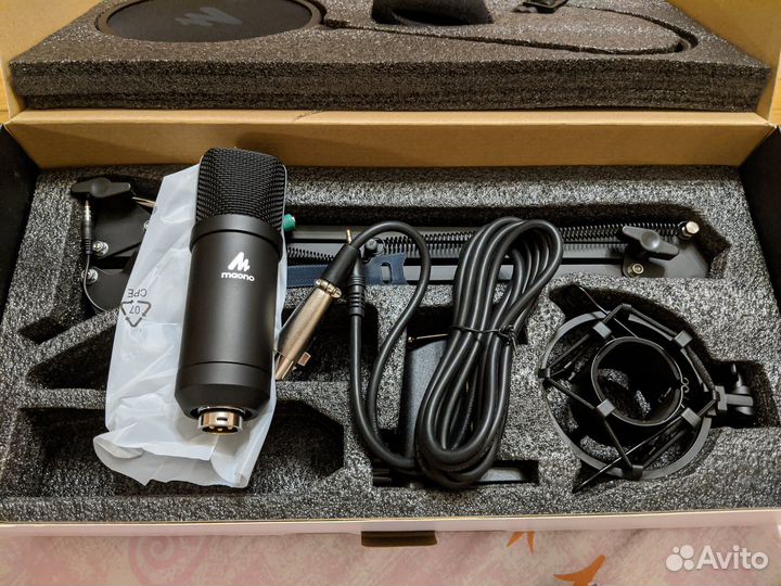 Студийный микрофон maono au-a03