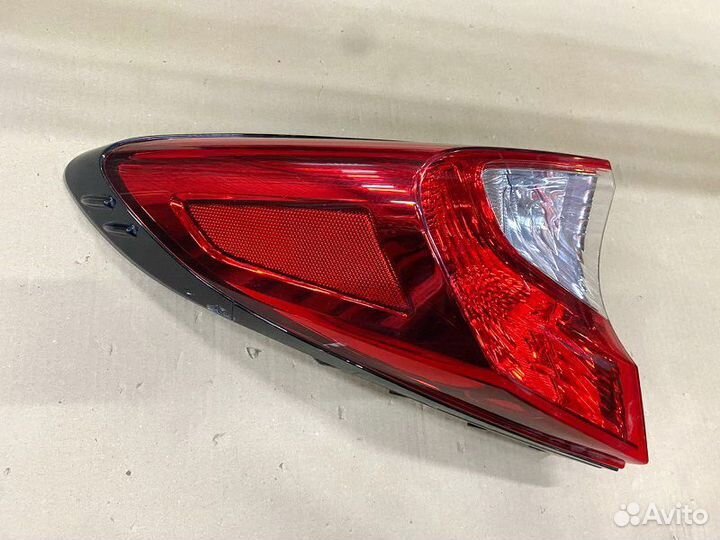 Задний левый фонарь Тойота схр