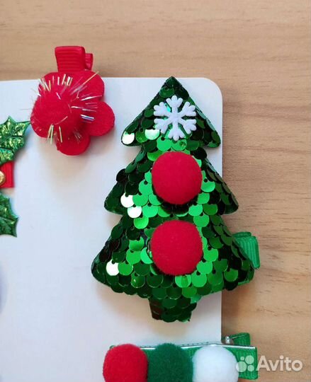 Заколки. Резинки. Декор для волос. Украшения