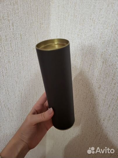 Тубус картонный с крышкой