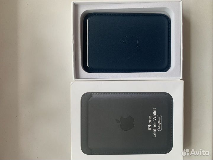 Кардхолдер apple