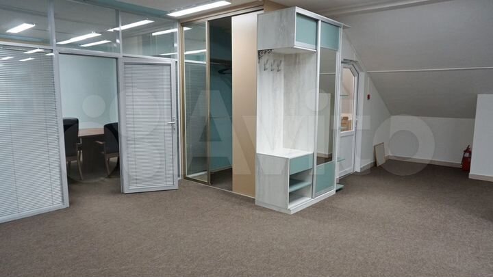 Офис, 180 м²