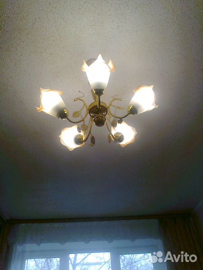 Люстра потолочная