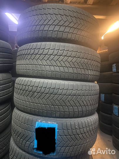 Michelin X-Ice Snow SUV 115/50 R22