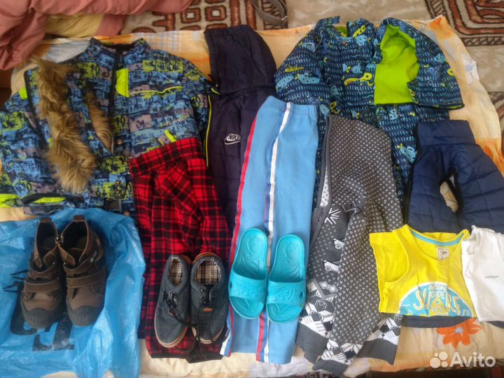 Вещи пакетом на мальчика114-120 рост