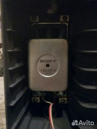 Музыкальная колонки sony