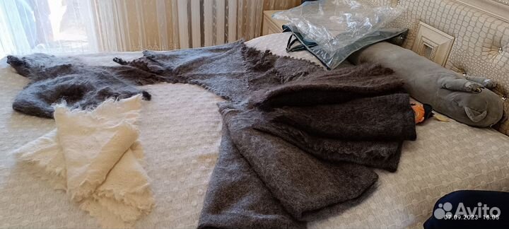 Оренбургский пуховый платок, косынки, палантин