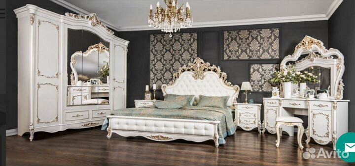 Спальный гарнитур 