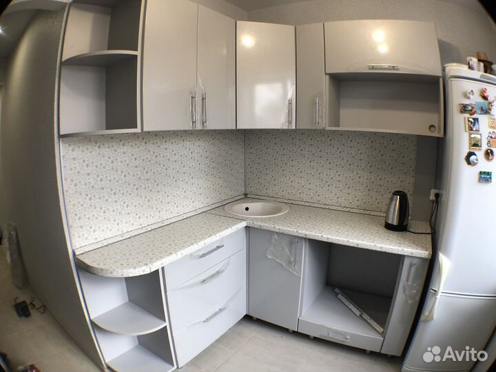 Кухня мдф в Хрущевку 1,6х1,55 метра за 7 дней