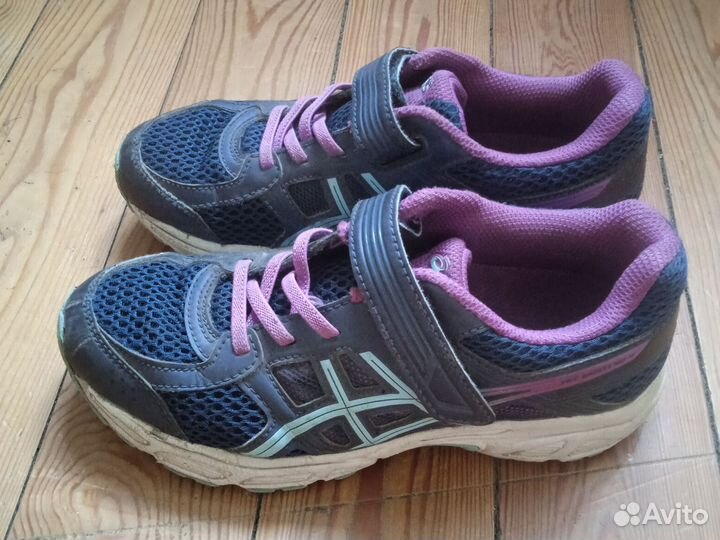 Кроссовки asics (33разм.)