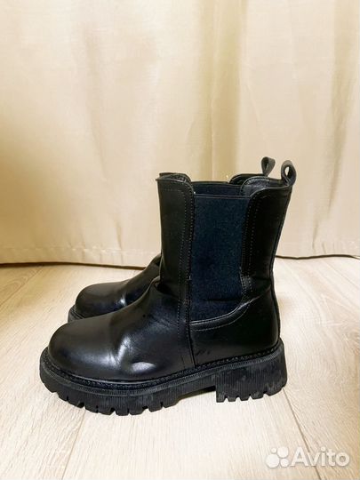 Ботинки челси зимние 35