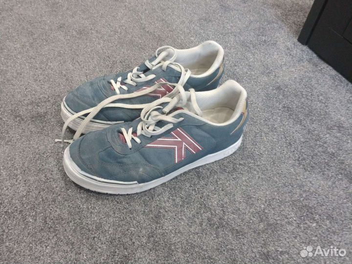 Бутсы, футзалки