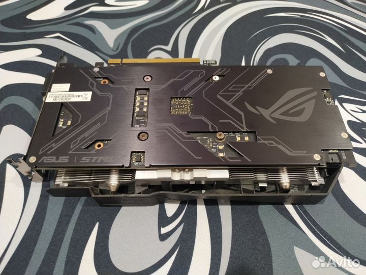 GTX 1050 Ti Asus Strix