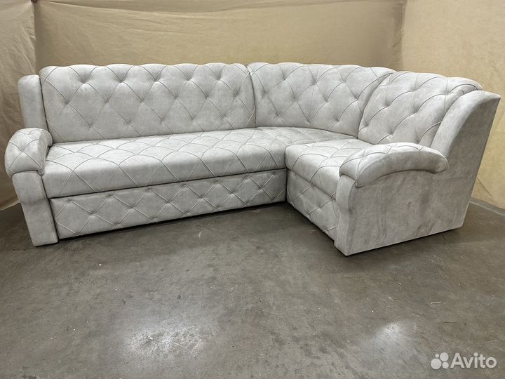 Диваны угловые