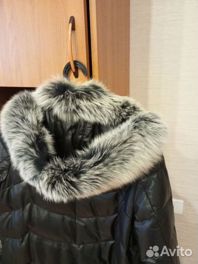 Пуховик женский 46 48 размер с мехом
