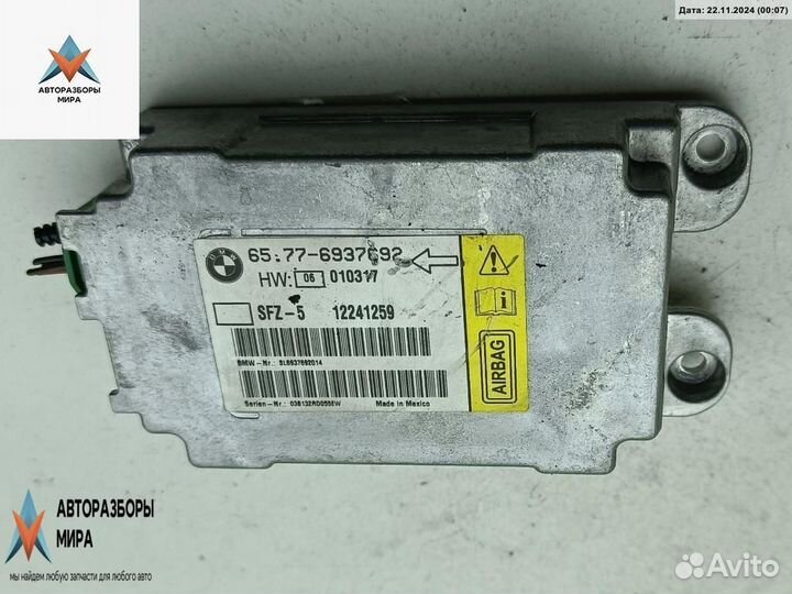 Блок AirBag BMW 5 E60/E61 2003 65776967692