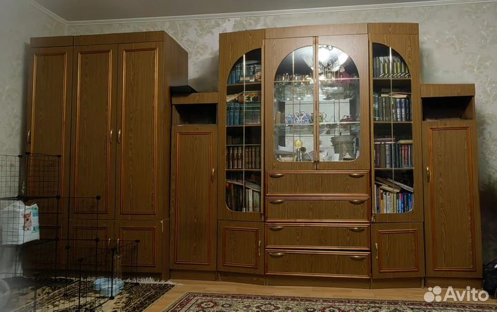 Модульная стенка бу