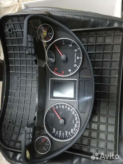 Цветная Приборная панель audi a4 b6 b7