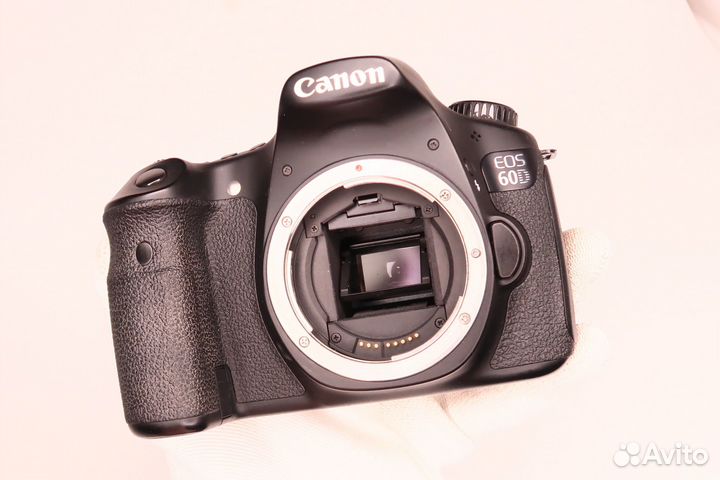 Фотоаппарат Canon 60d (пробег 21к) body