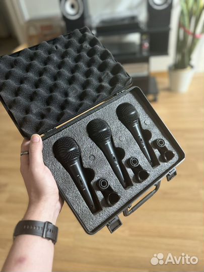 Микрофоны behringer