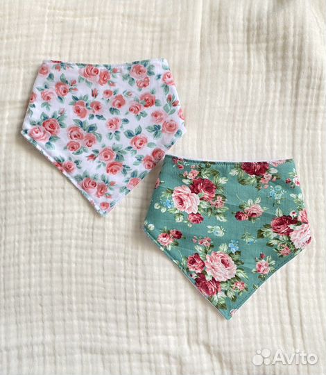 Слюнявчики новые