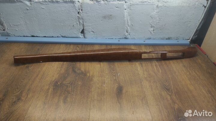 Накладка на торпедо Toyota Avensis T250 седан 1