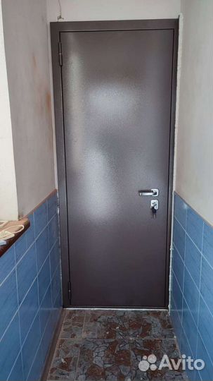 Дверь входная металлическая в квартиру, дом
