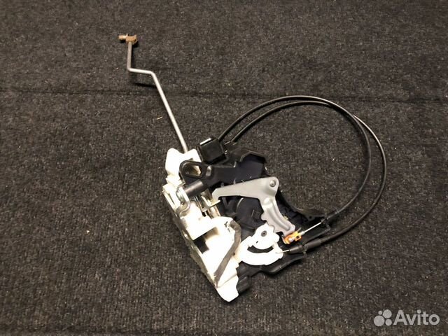 Mitsubishi Outlander XL Замок Двери