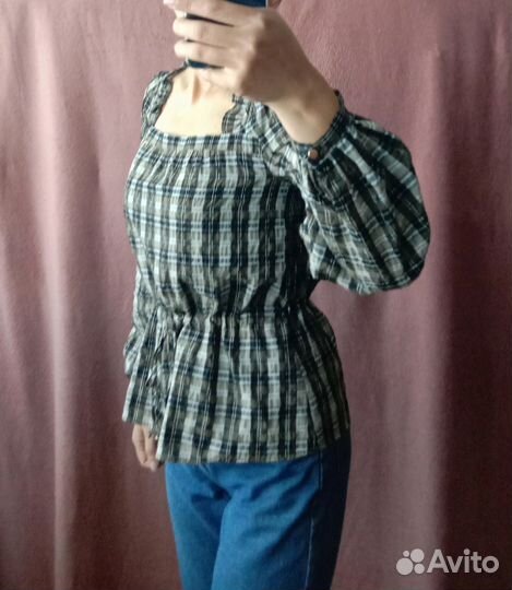 Блузка с объемными рукавами 44 размер