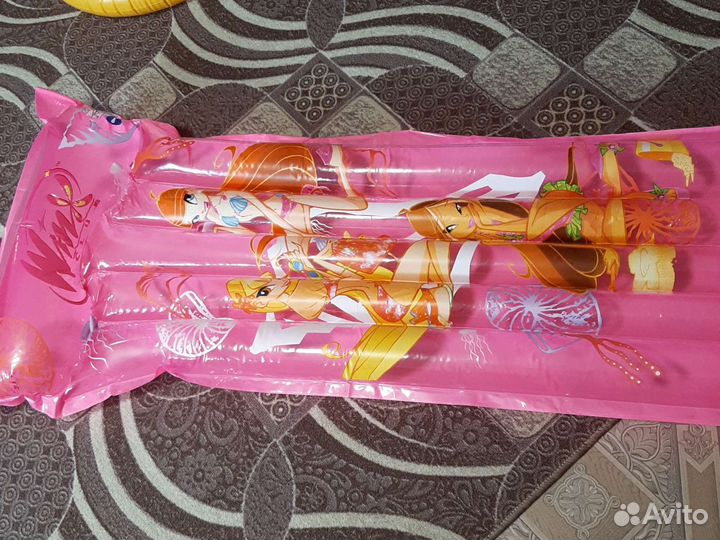 Круг для плавания, нарукавники, матрас, скакалка