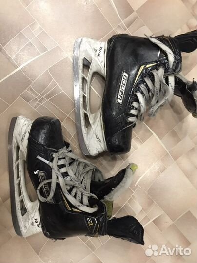 Хоккейные коньки bauer