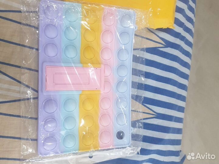 Чехол на планшет