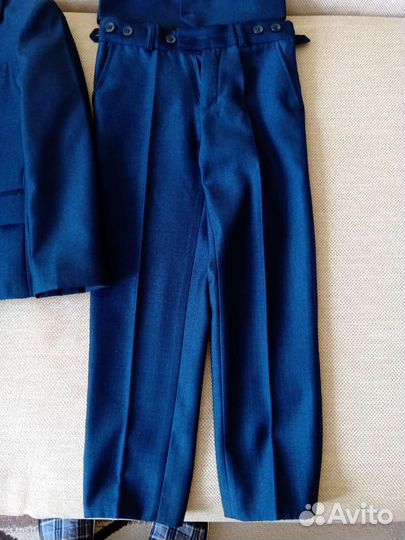 Школьный костюм для мальчика тройка 122