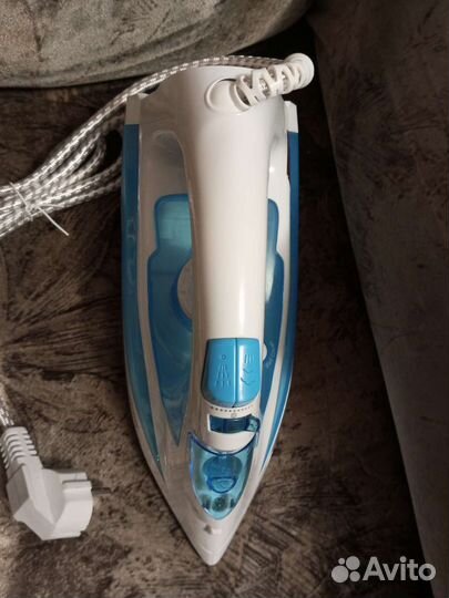 Утюг новый паровой с гарантией