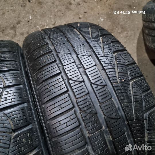 Pirelli Sottozero Winter 240 245/40 R20 99V