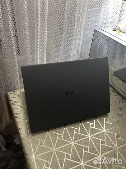 Honor magicbook 16 5600h