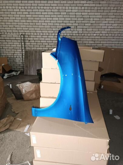 Крыло левое калина 1 цвет слива (ярко - синий)