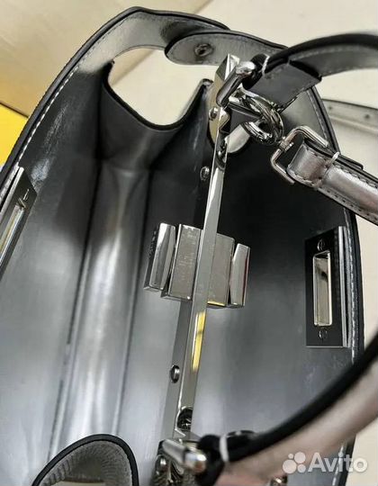 Женская сумка fendi