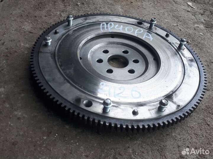 Маховик лада приора