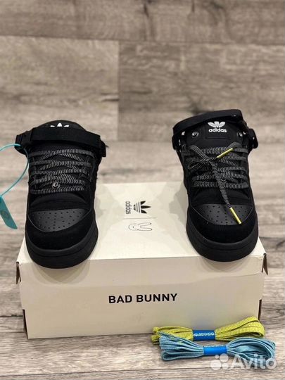 Кроссовки Adidas forum low bad bunny