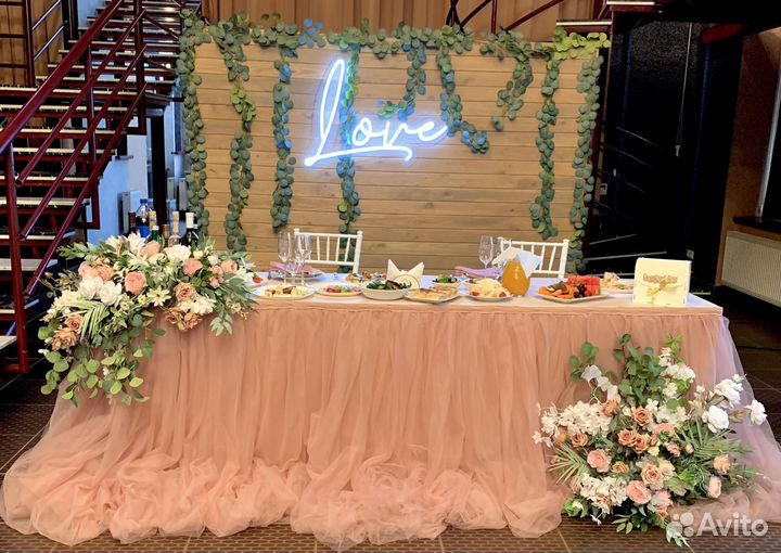 Цветы на свадьбу. Декоратор